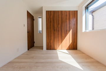 新築一戸建ての洋間