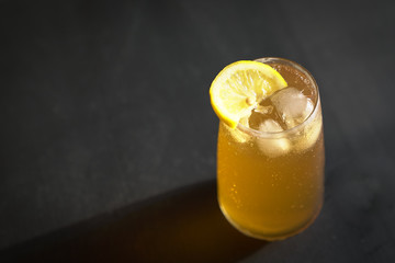 Ice tea with a slice of lemon