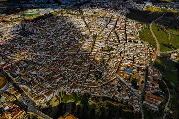 Ronda in Spanien Luftbilder - Puente Nuevo, Plaza de Toros de Ronda und Sehenswürdigkeiten von Ronda
