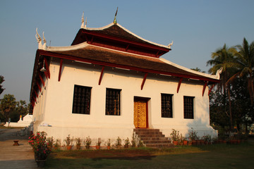 Buddhist temple (Wat Visunarat) in Luang Prabang (Laos)