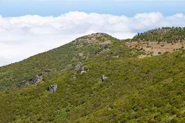 Fototapeta na wymiar Gebirgslandschaft am Pico do Arieiro auf Madeira
