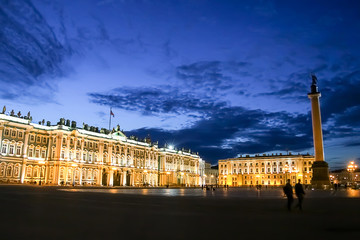 Fototapeta premium Main square of St. Petersburg at night