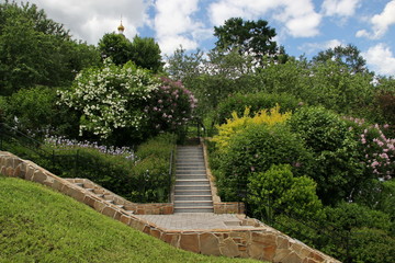 garden with stone stairs