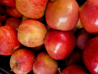 Apples