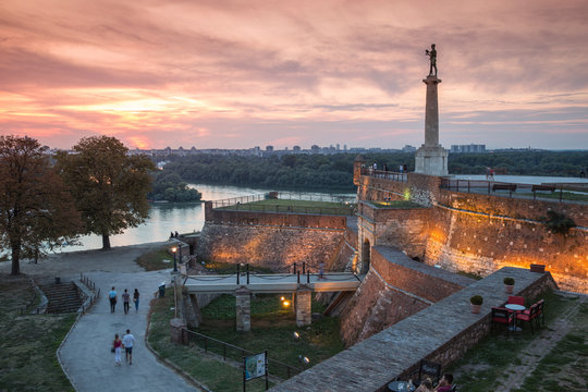 View of Victor monument at Belgrade Fortress during sunset