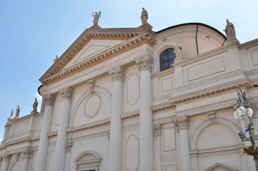 Fototapeta na wymiar Church in Bassano del Grappa, Italy