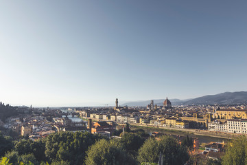 panoramica de Florencia y detalles de sus edificios