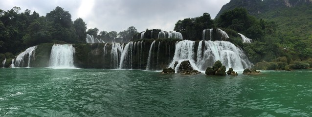 Ban Gioc waterfall on the border between Vietnam and China