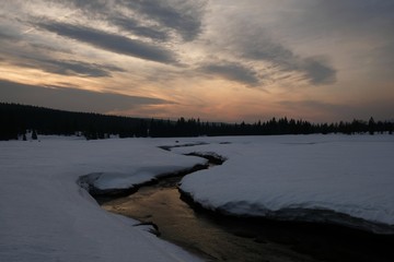 Hala Izerska o zachodzie słońca