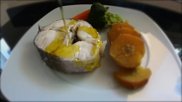 hake with sweet potatoes and broccoli