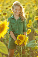 Girl in sunflowers 