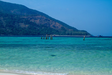 Fototapeta na wymiar view of the beach in thailand