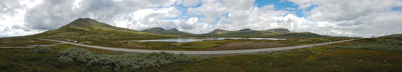 Fototapeta na wymiar Panorama of the Rondane National Park