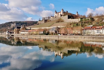Würzburg, Main, Festung Marienberg, Spiegelbild