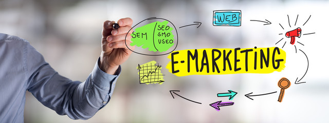 E-marketing concept drawn by a man