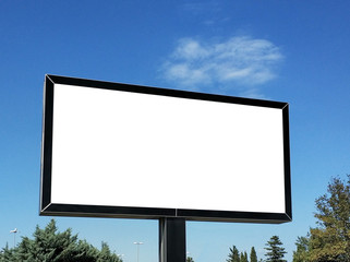 Billboard with clipping path
