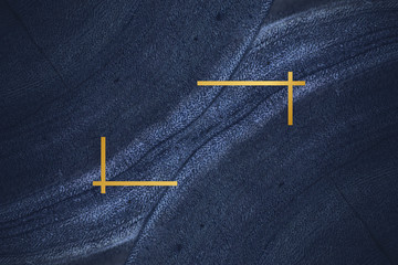 Fluid design backdrop frame