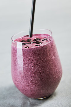 Liquid with berry fruits