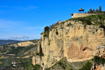 Obraz premium Miasto Ronda w Hiszpanii krajobraz