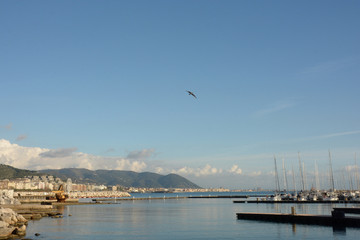 Fototapeta na wymiar Veduta del porto di Salerno, Italia, Dicembre 2018.