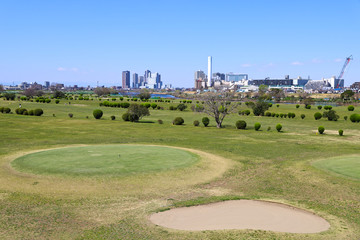 多摩川のゴルフ場