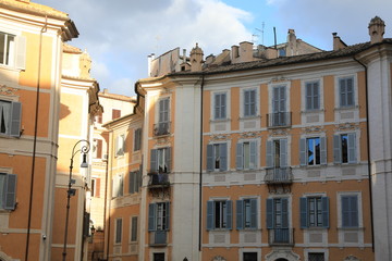 Fototapeta na wymiar Classic Rome - old style windows