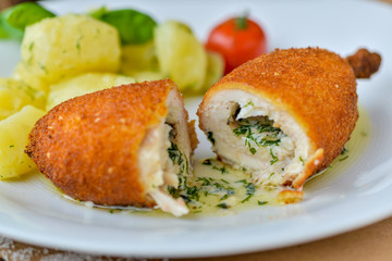Cocklet chicken in Kiev cut