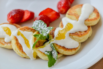 pancakes with smoked salmon and red caviar