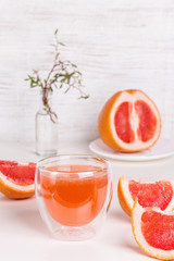 Image with grapefruit juice.