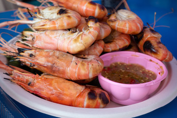Grilled river prawn serrve with spicy dipping sauce