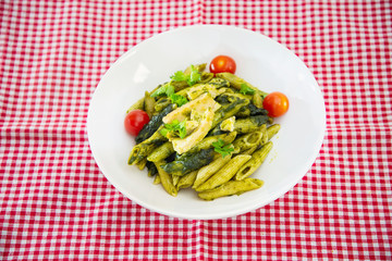 penne with chicken sauce Pesto