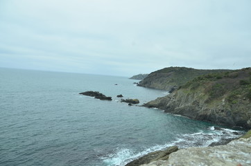 sea and rocks