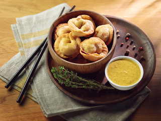 Fried vegetarian dumplings