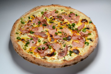 pizza with ham and mushrooms
