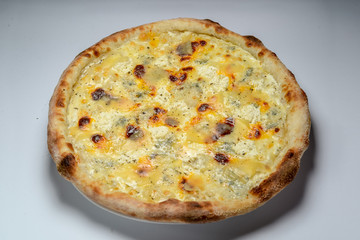 pizza with mushrooms and cheese