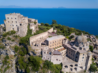 Vista aerea del Castello Aragonese, Ischia, Napoli