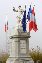 Monument aux morts. C&eacute;r&eacute;monie du 11 novembre. Saint-Gervais-les-Bains. / War memorial. November 11 ceremony. Saint-Gervais-les-Bains.