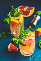 Grapefruit and mint gin tonic drink