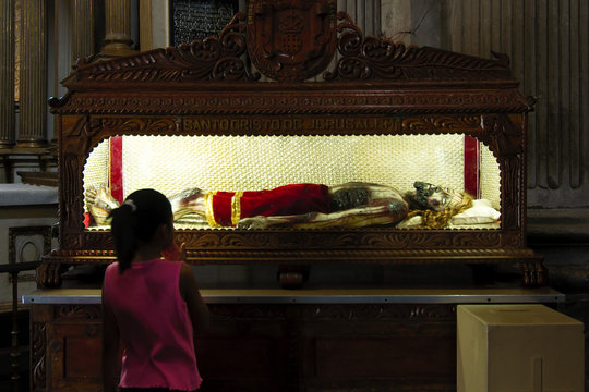  A dead Jusus Christ statue at the city cathedral, Puebla City, Puebla, Mexico.