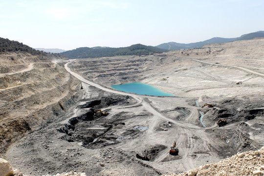 Balıkesir/Bigadi&ccedil; - Bor Madeni (Balıkesir/Bigadi&ccedil; - Bor Mine)