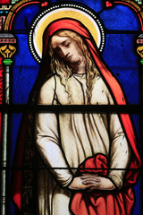 Sainte-Madeleine. Patronne de Montargis. Vitrail. Eglise Sainte-Madeleine. Montargis. / Ste. Madeleine. Patroness of Montargis. Stained glass window. Ste-Madeleine church. Montargis. 