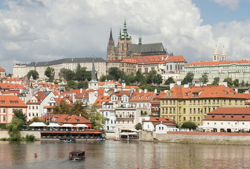 Naklejka na ściany i meble Prague: Prague Castle, Mala Strana, St. Vitus cathedral, the Vltava river