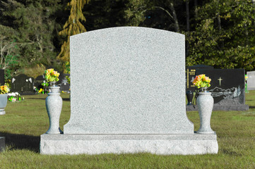 Blank tombstone in cemetery - obrazy, fototapety, plakaty