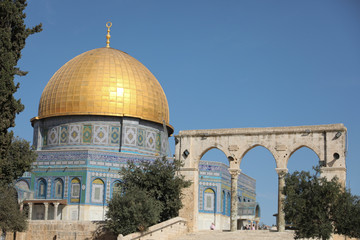 Fototapeta na wymiar The Temple Mount Dome of the Rock Jerusalem, Israel