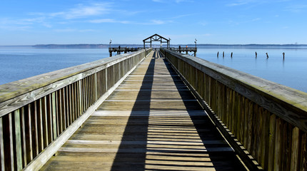 Fototapeta premium Molo rybackie w Leesylvania State Park, Woodbridge, Wirginia