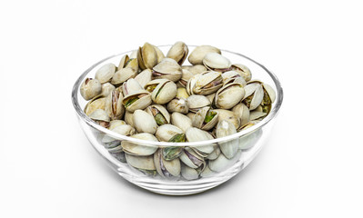 Pistazien in einer Glasschale
