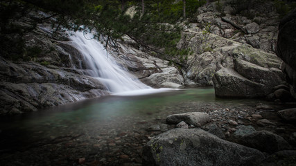 Fototapeta premium Kaskaden Korsikas