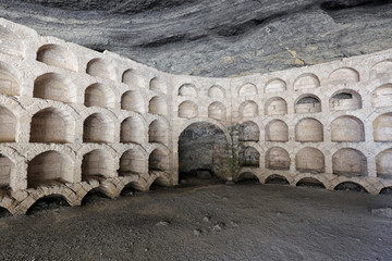 Groth Golitsyn, wine racks