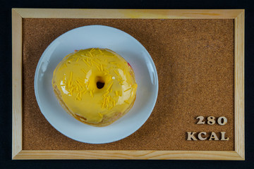 calories calculator banana donut 280 kcal 100 grams diet
