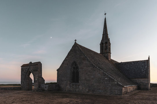 Kirche in der Bretagne